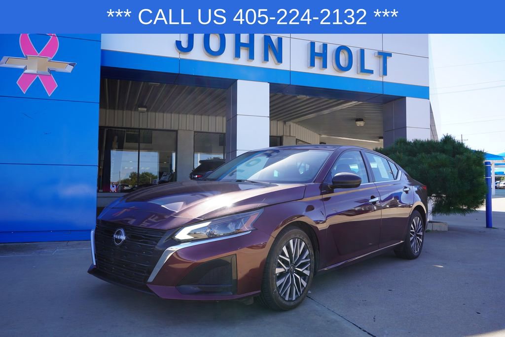 2024 Nissan Altima SV