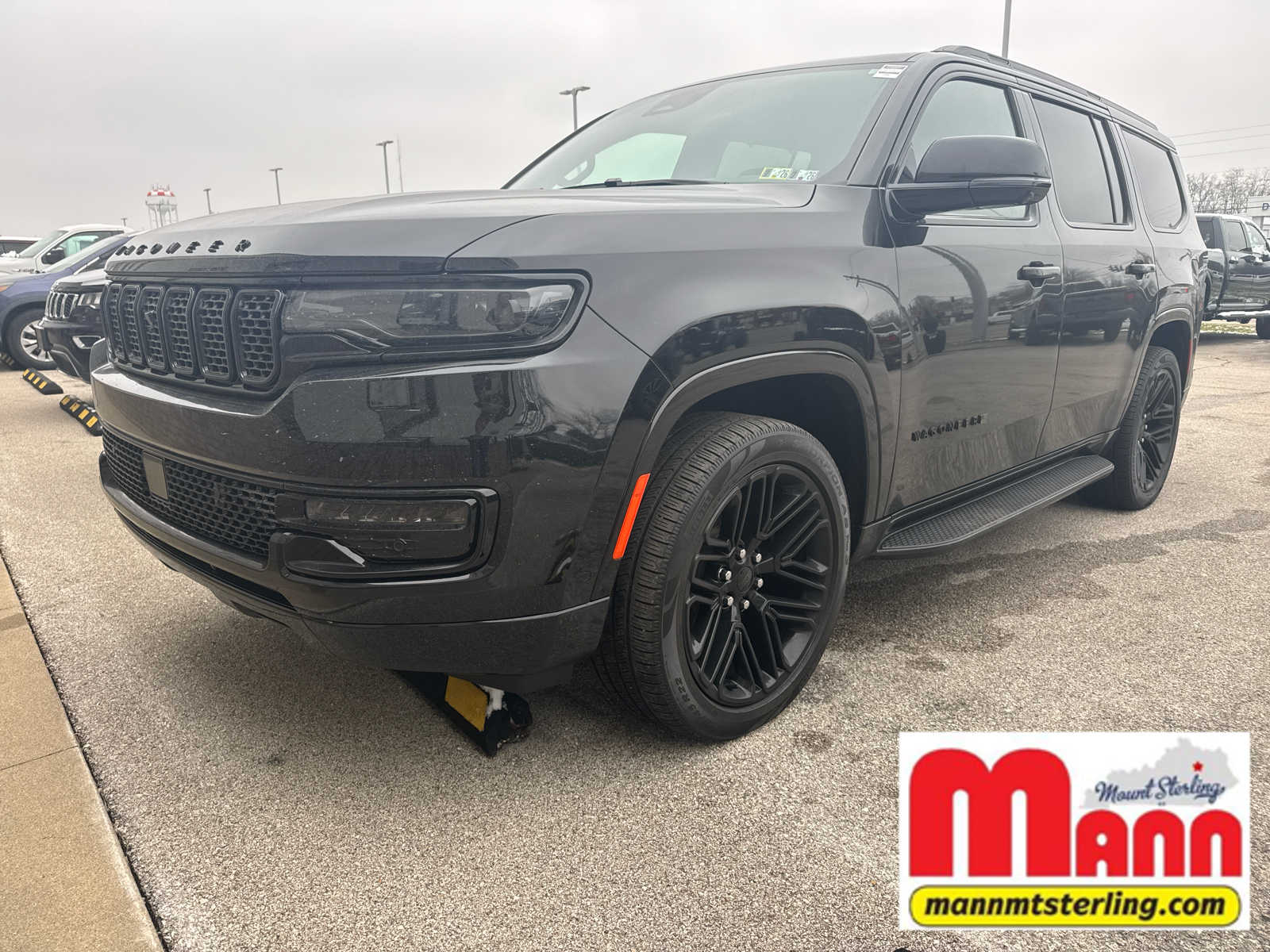 2022 Jeep Wagoneer Series III's photo