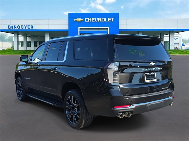 2025 Chevrolet Suburban Premier photo 7
