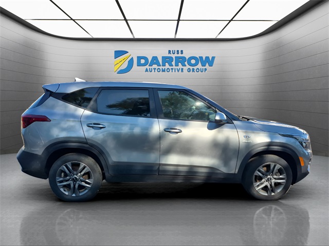 2023 Kia Seltos LX photo 6