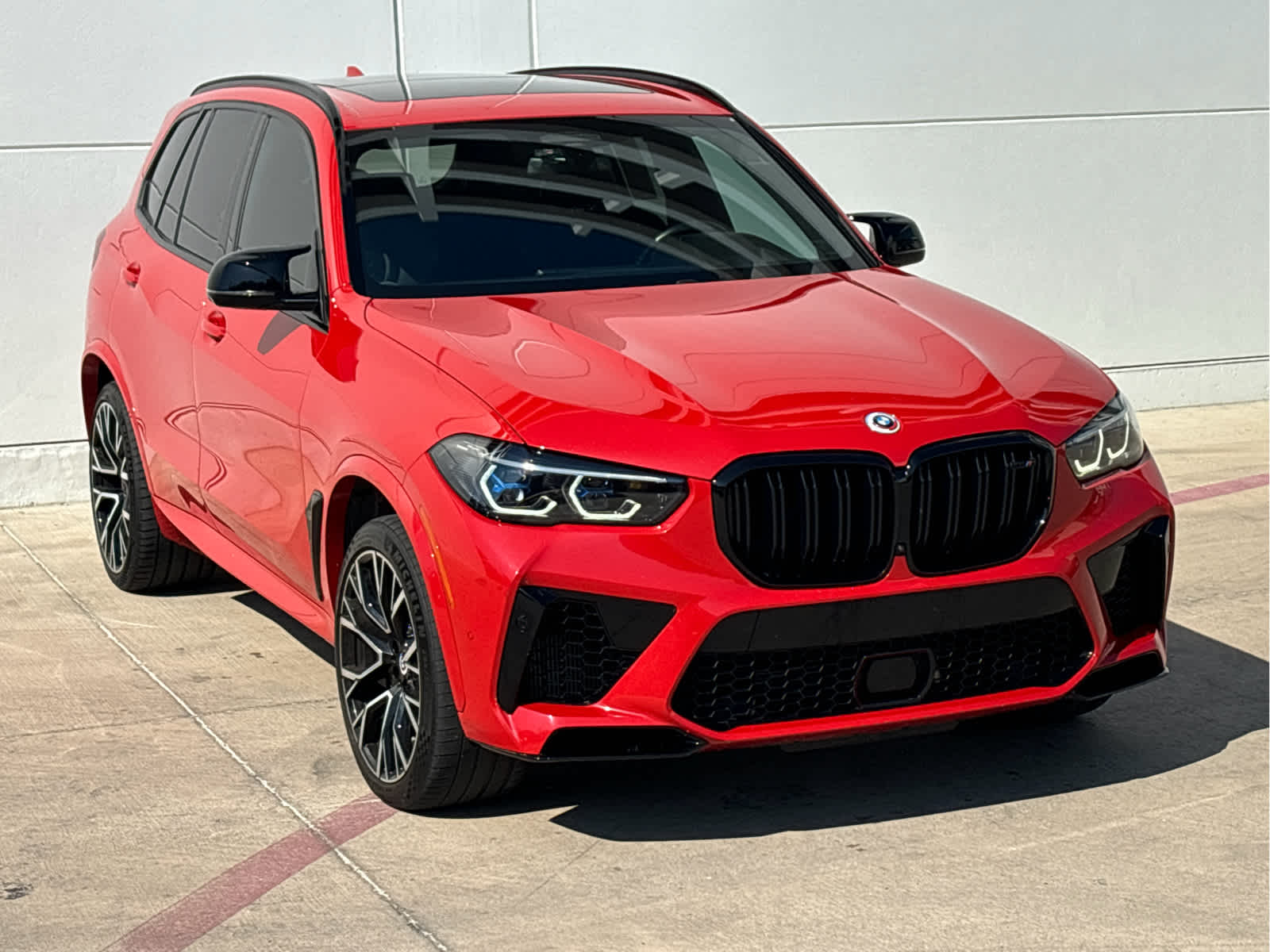 2022 Bmw X5 M photo 3
