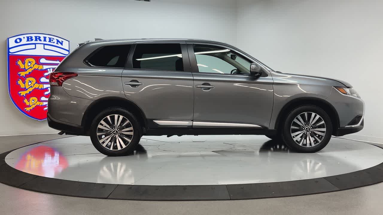 2020 Mitsubishi Outlander SE photo 4