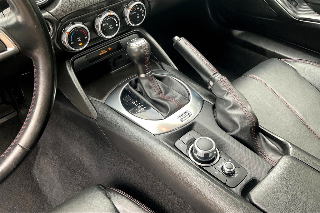 2019 Mazda MX-5 Miata Miata Grand Touring photo 16