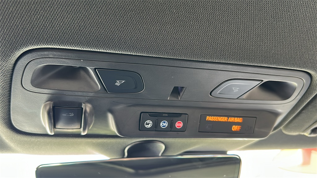 2021 Chevrolet Camaro 2SS photo 33