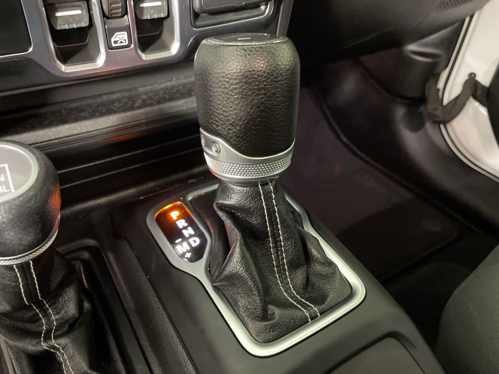 2023 Jeep Gladiator Overland photo 33