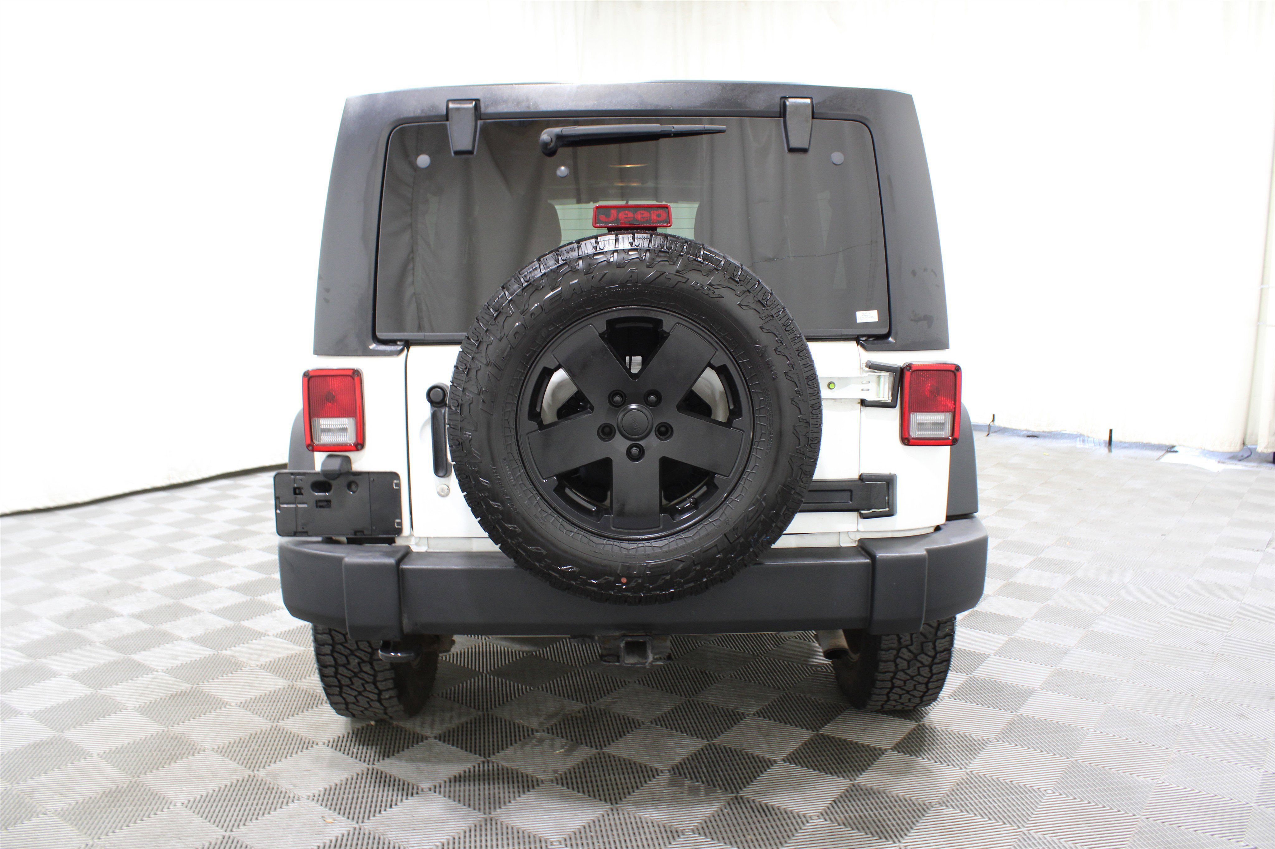 2013 Jeep Wrangler Unlimited Sport photo 19