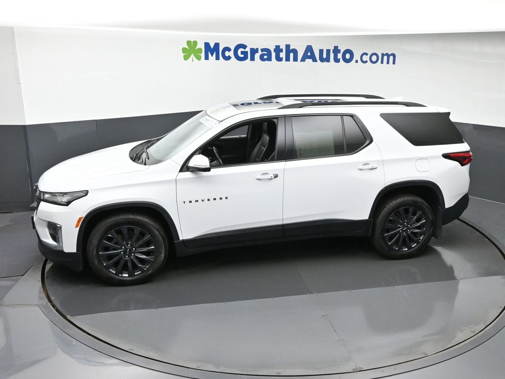 2022 Chevrolet Traverse RS photo 17