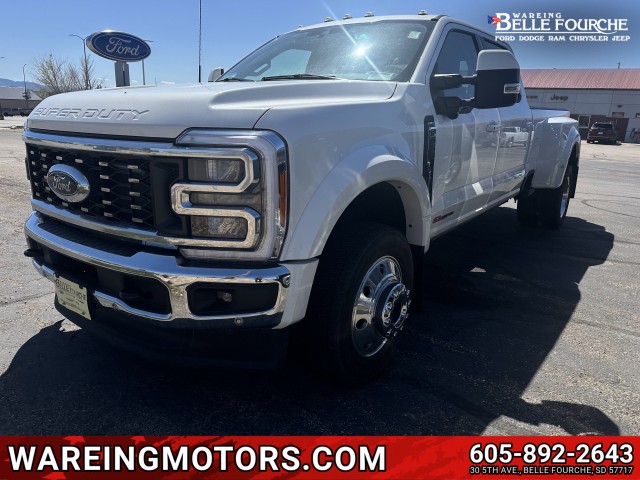 2023 Ford Super Duty F-450 DRW LARIAT