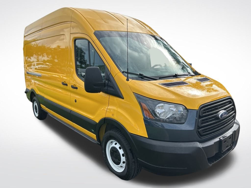 2019 Ford Transit photo 3