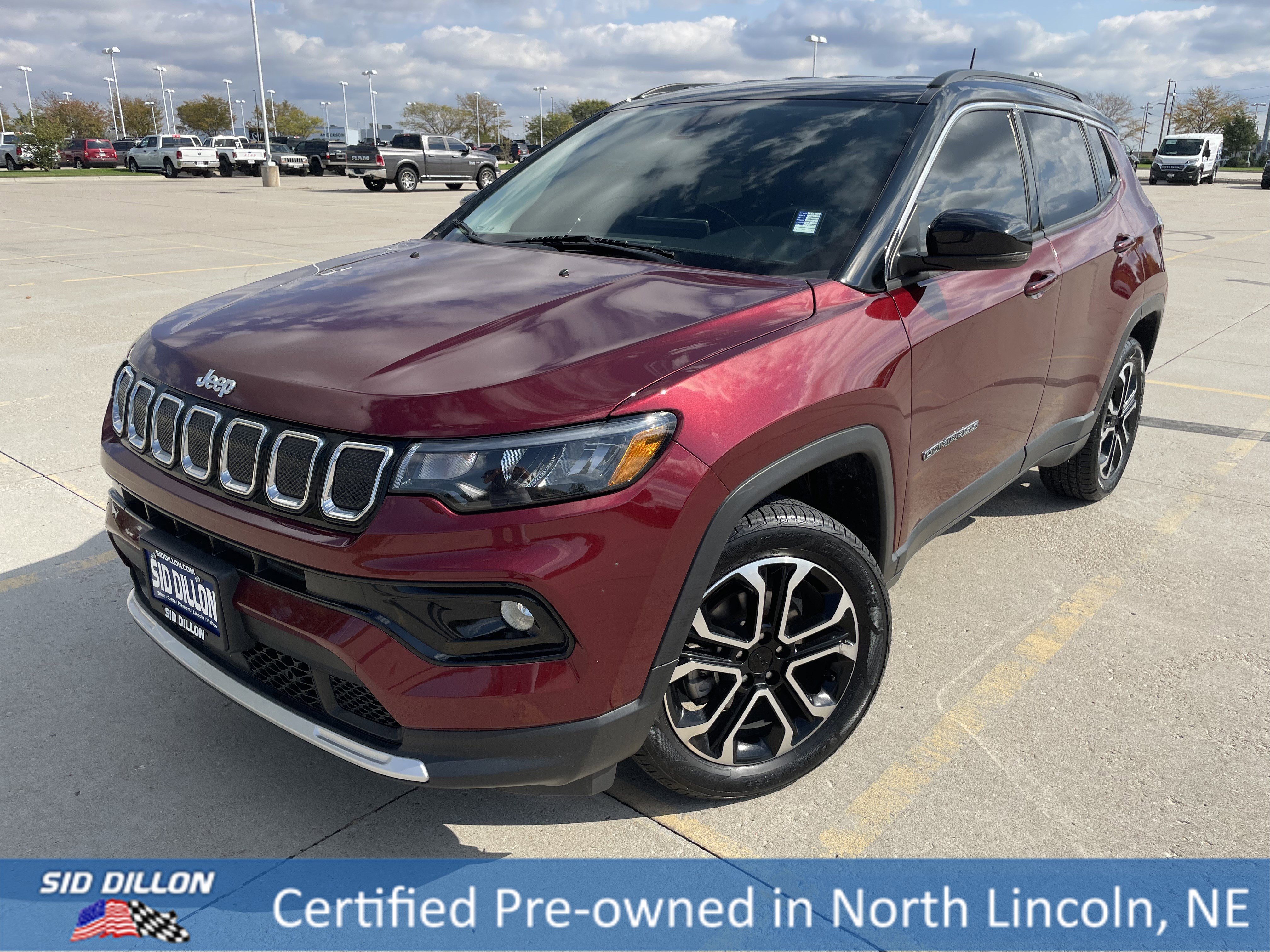 2022 Jeep Compass Limited's photo