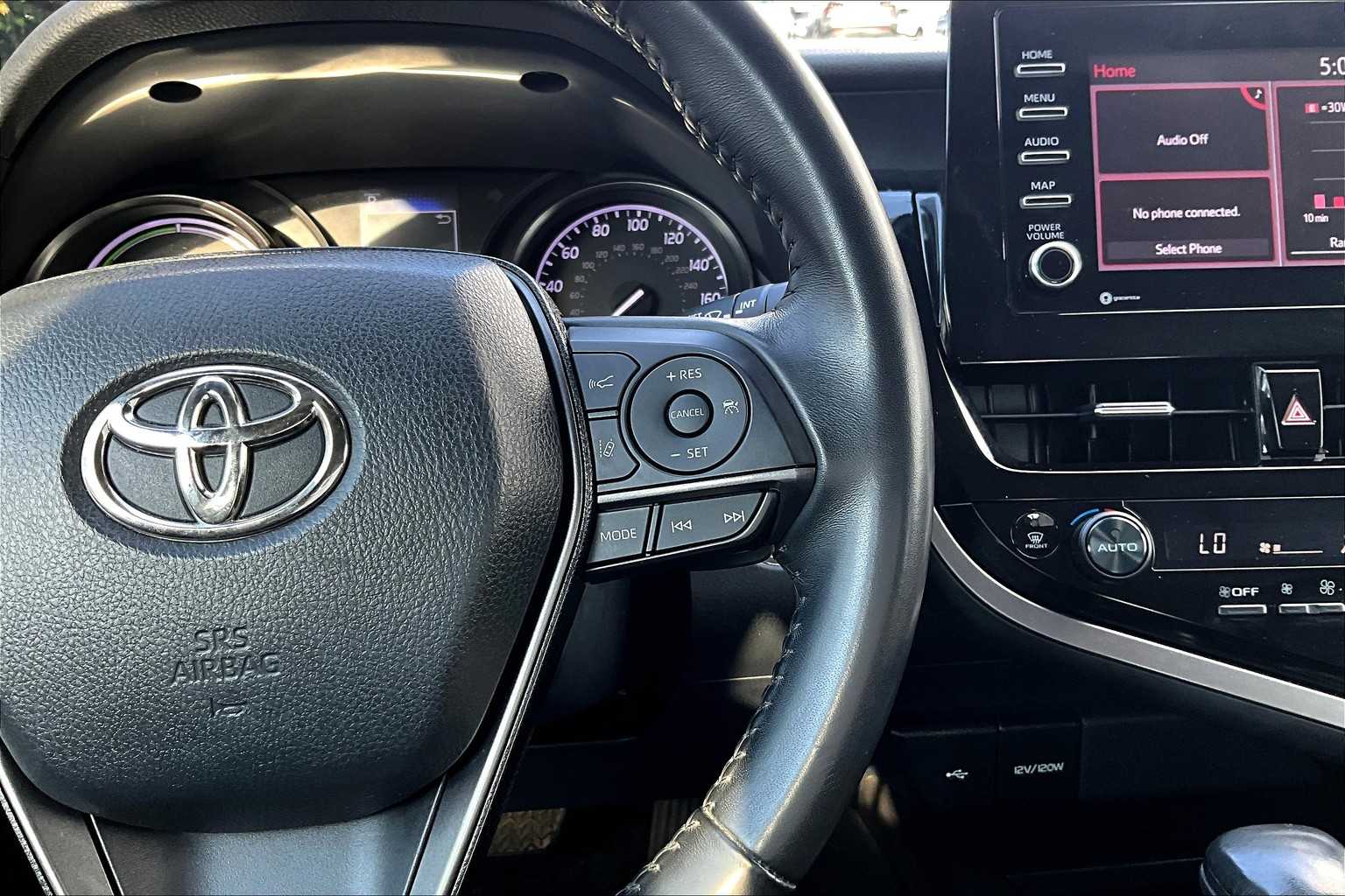 2023 Toyota Camry Hybrid SE photo 22