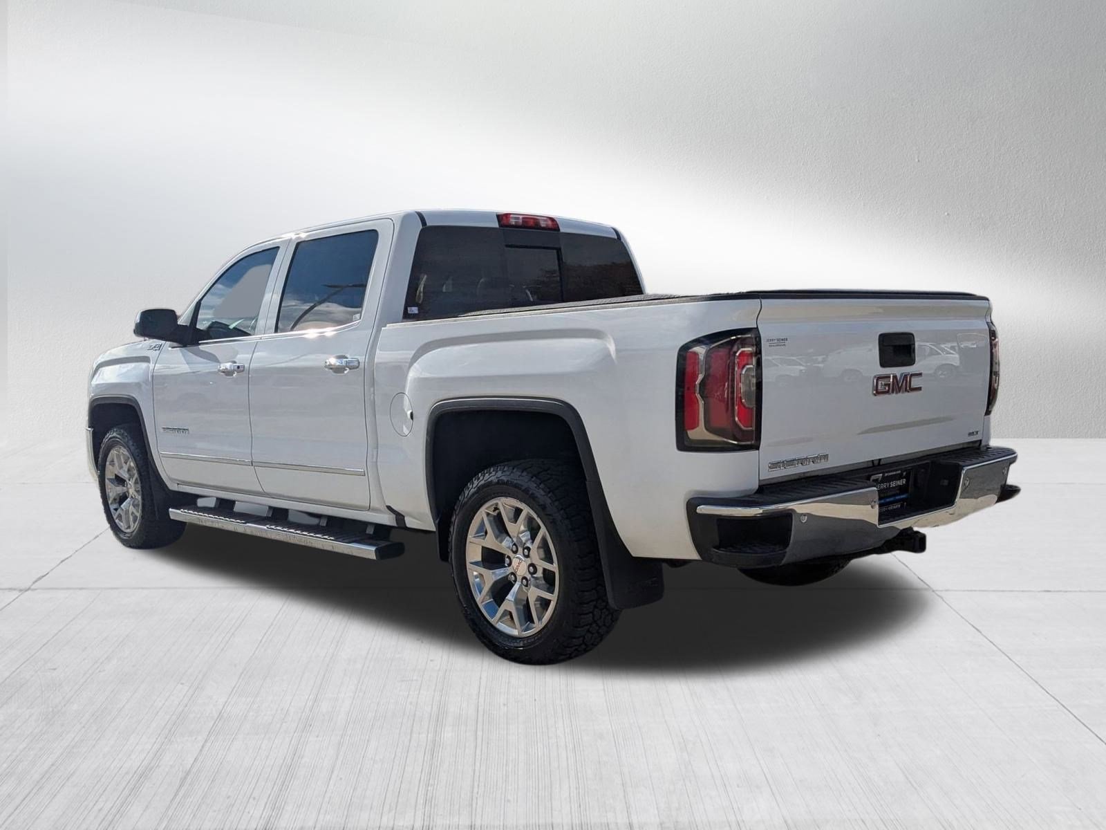 2016 Gmc Sierra 1500 SLT photo 3