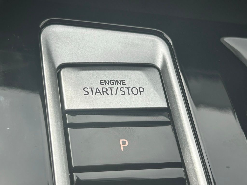 2026 Volkswagen Atlas SE Technology photo 45