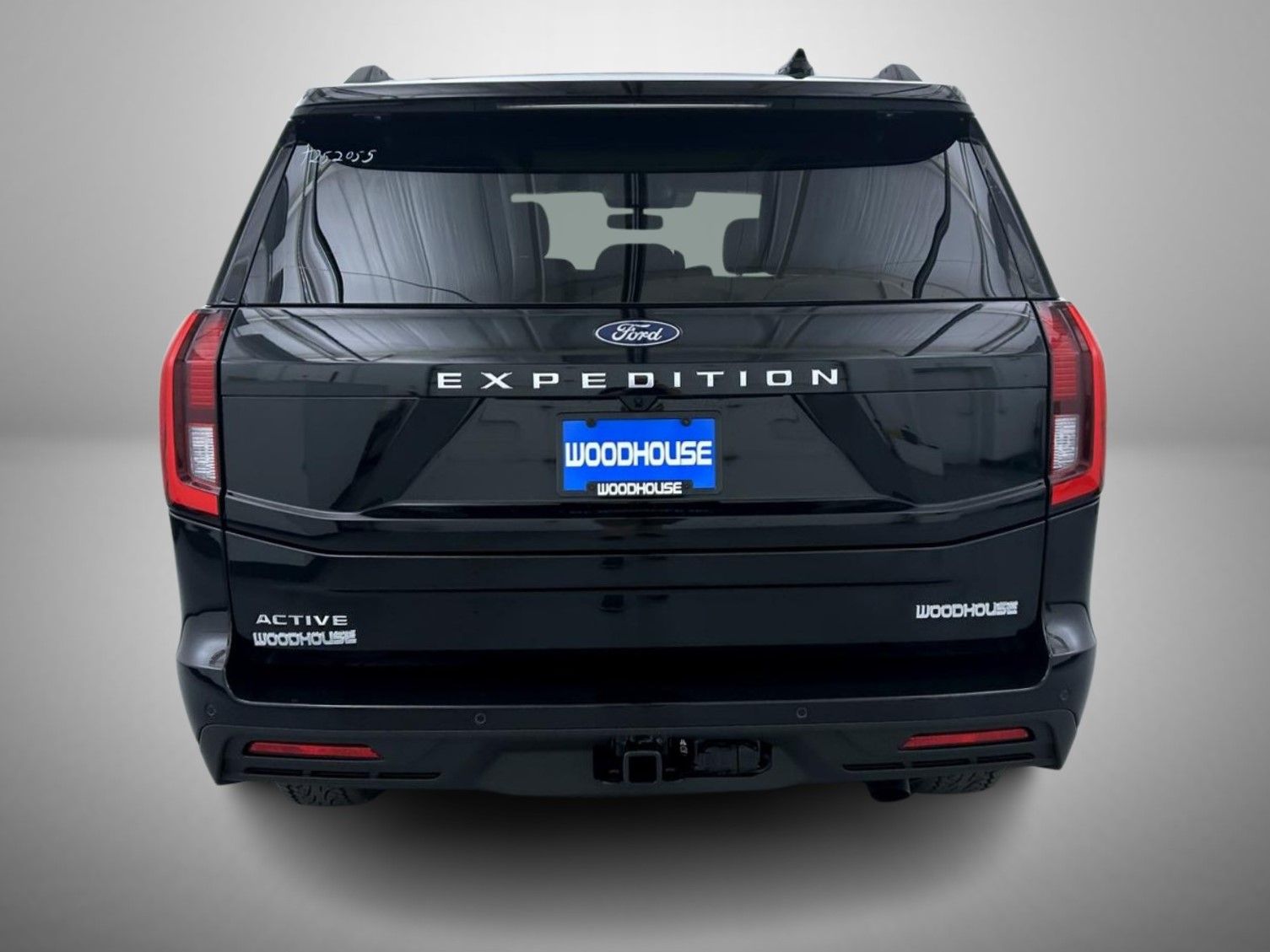 2025 Ford Expedition photo 4