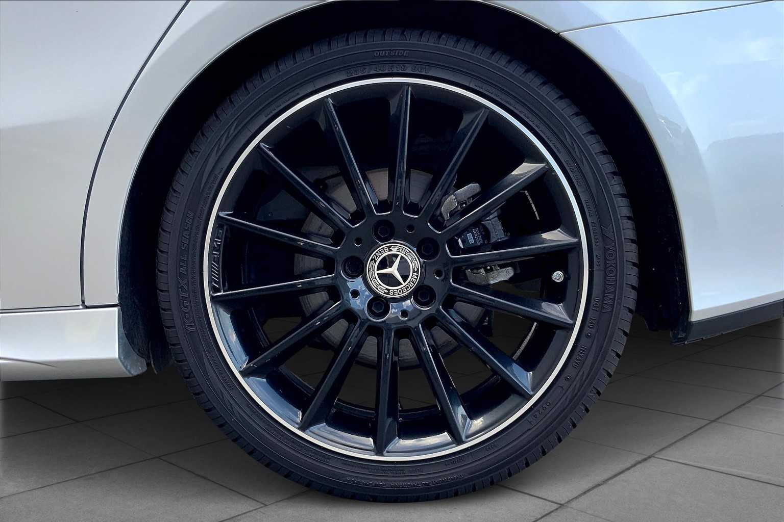 2021 Mercedes Benz A 220 photo 6