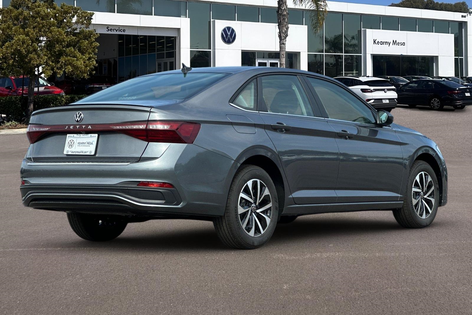 2025 Volkswagen Jetta 1.5T S photo 2