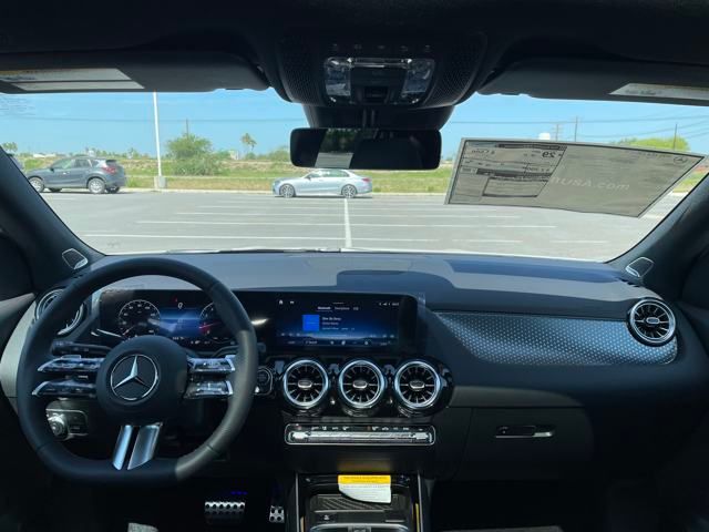 2025 Mercedes Benz GLA 250 photo 6