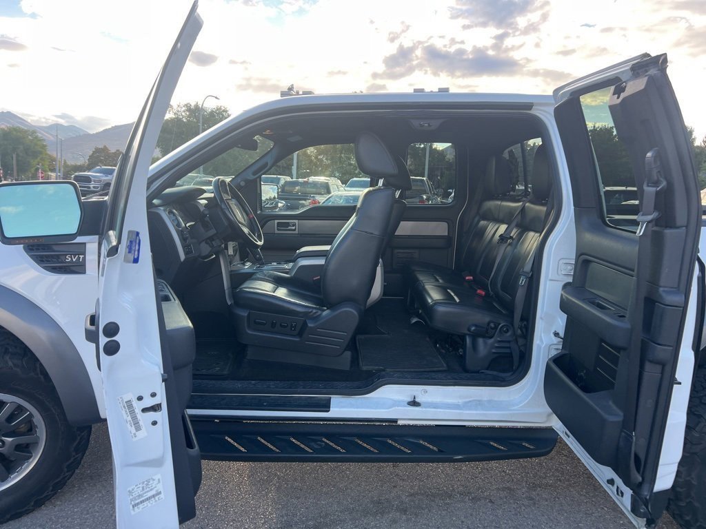 2010 Ford F-150 SVT Raptor photo 15