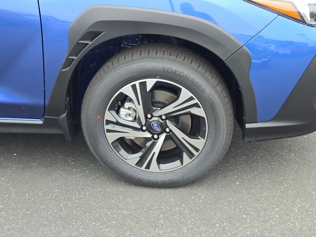 2025 Subaru Crosstrek Premium photo 3