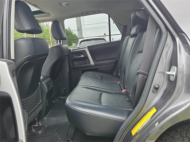 2014 Toyota 4Runner Limited photo 6