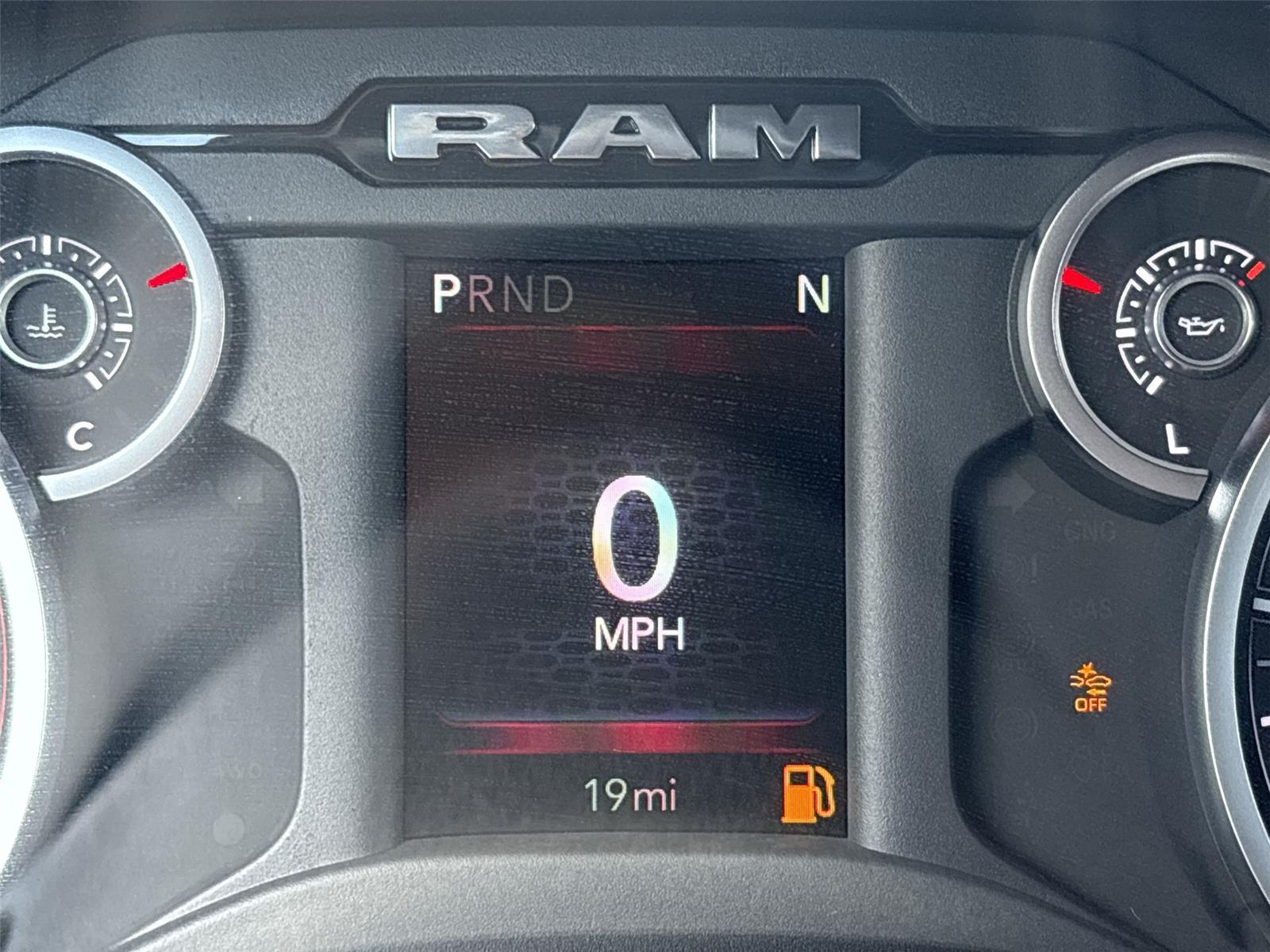 2026 Ram 2500 Tradesman photo 16