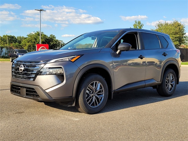 2026 Nissan Rogue S photo 4