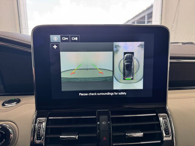 2019 Lincoln Navigator L Reserve photo 27
