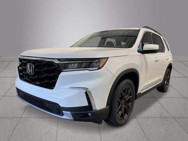2025 Honda Pilot Touring's photo