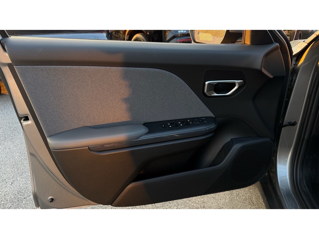 2025 Kia K4 EX photo 21
