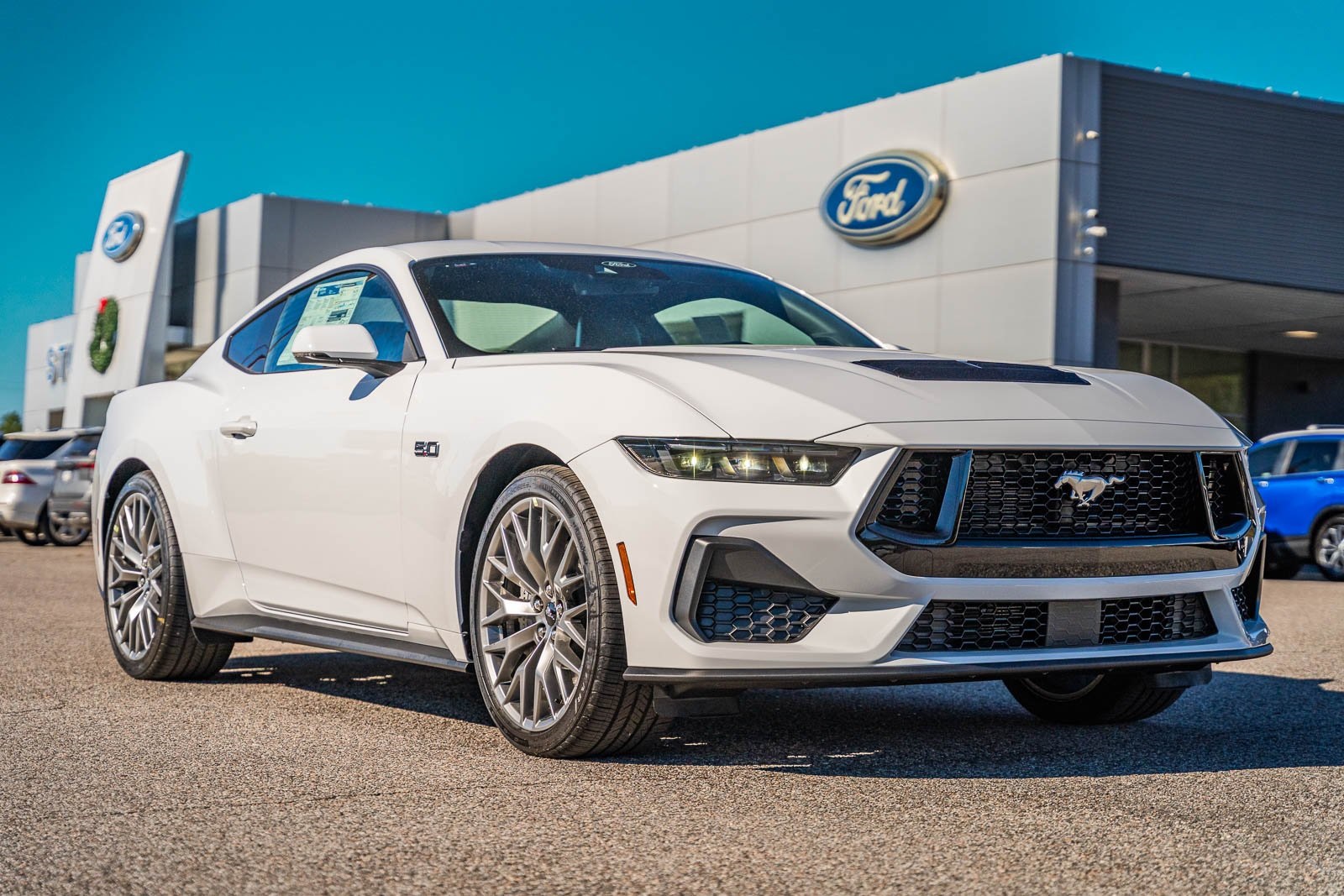 2025 Ford Mustang GT Premium's photo