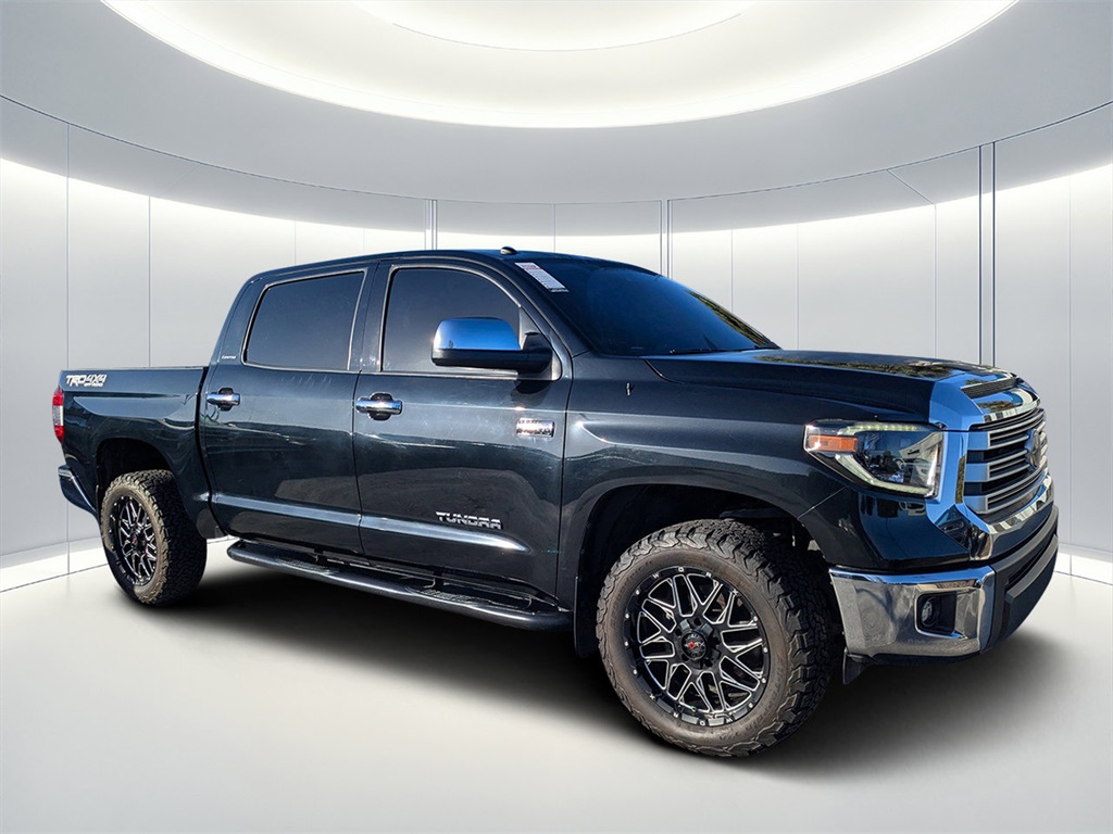 2019 Toyota Tundra Limited's photo