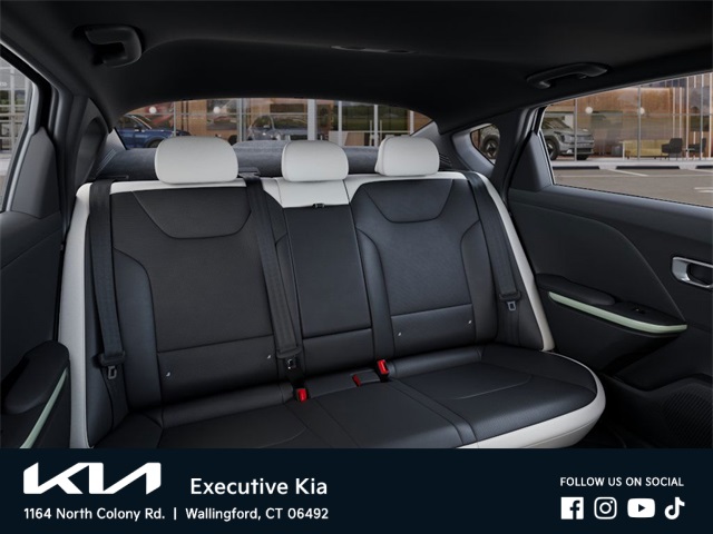 2025 Kia K4 GT-Line Turbo photo 13