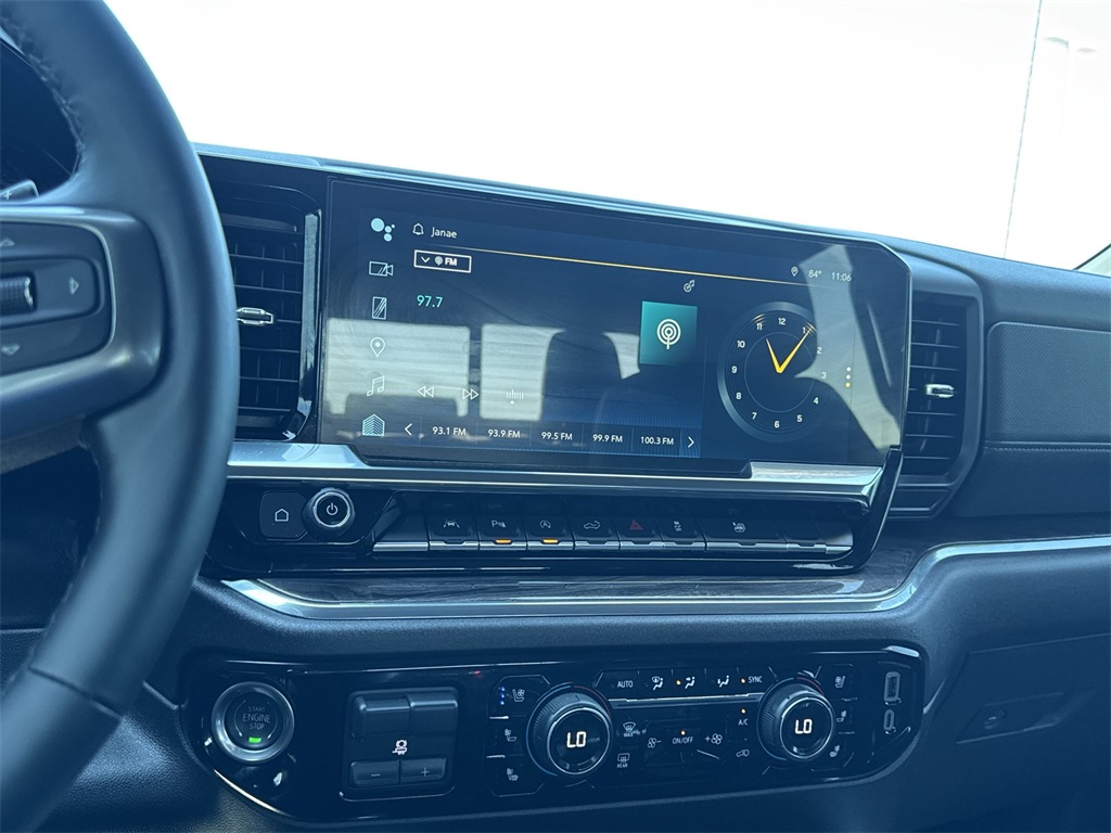 2025 Chevrolet Silverado 1500 LTZ photo 22