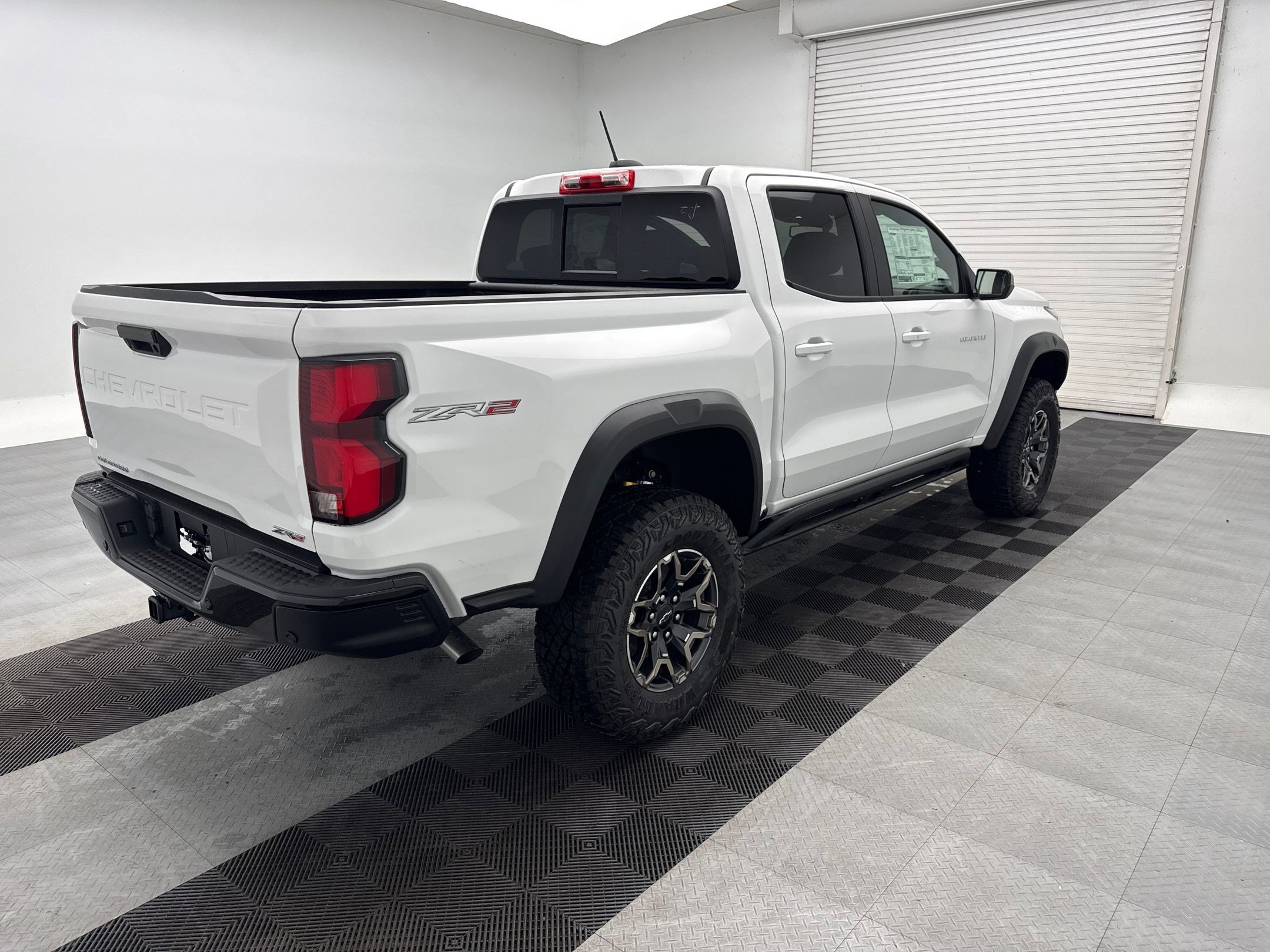 2026 Chevrolet Colorado ZR2 photo 8