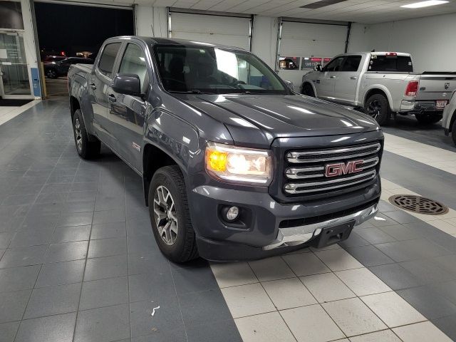 2016 GMC Canyon SLE's photo