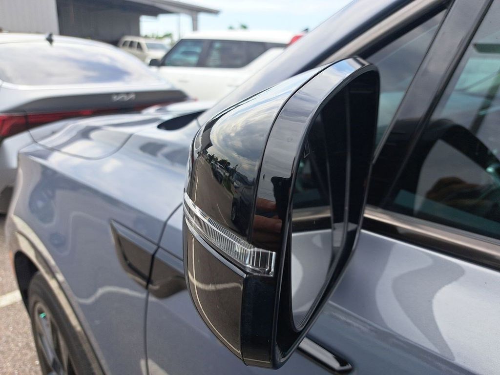 2023 Kia Sorento SX photo 6