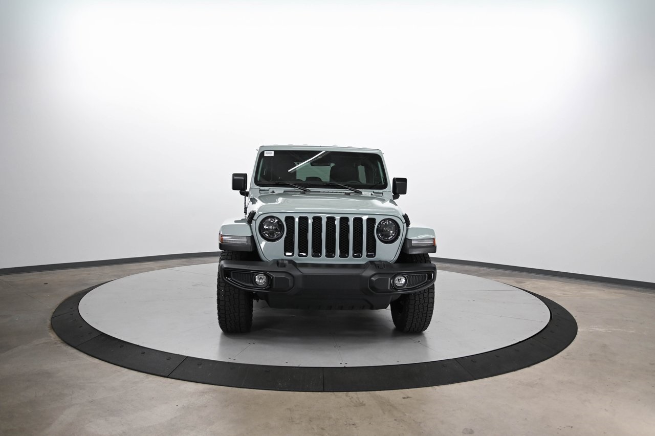 2023 Jeep Wrangler Altitude photo 2