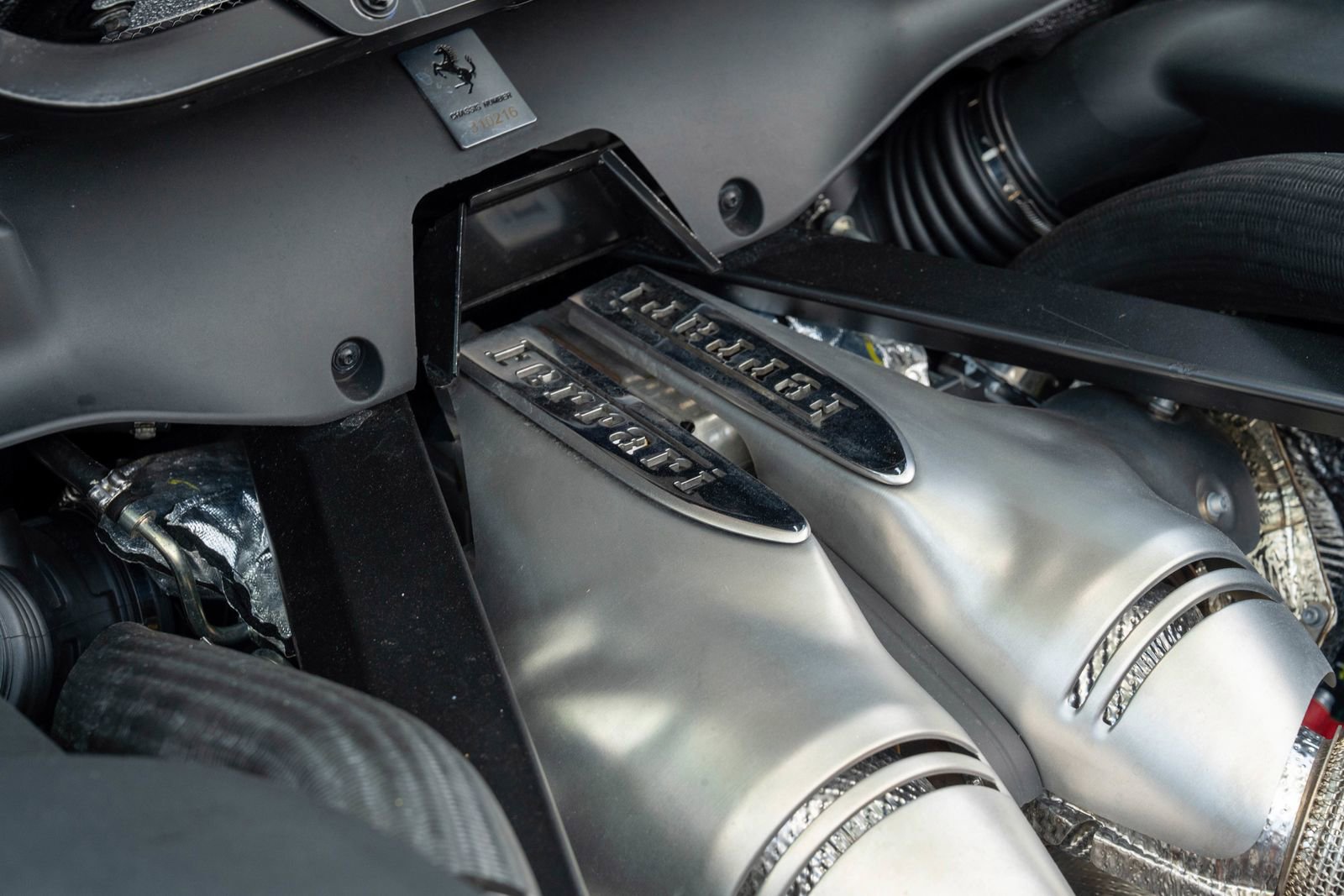 2024 Ferrari 296 GTB Base photo 15