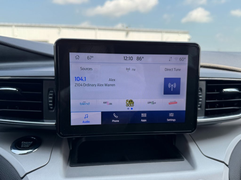 2023 Ford Explorer XLT photo 20