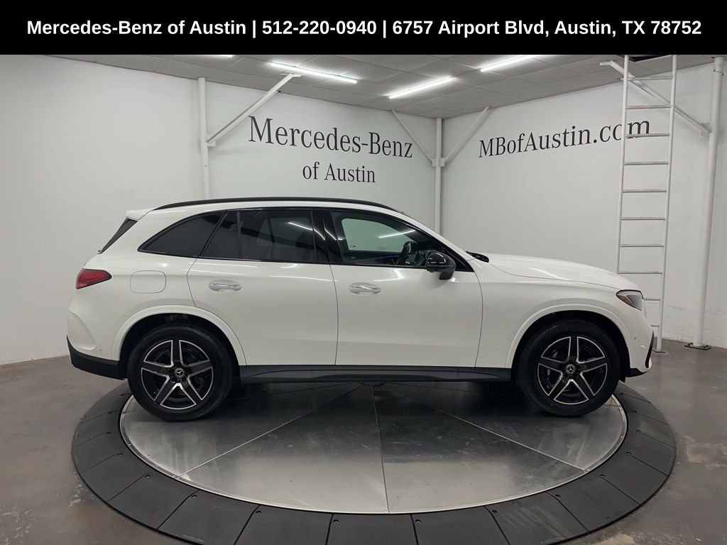 2026 Mercedes Benz GLC 350e 4MATIC photo 6