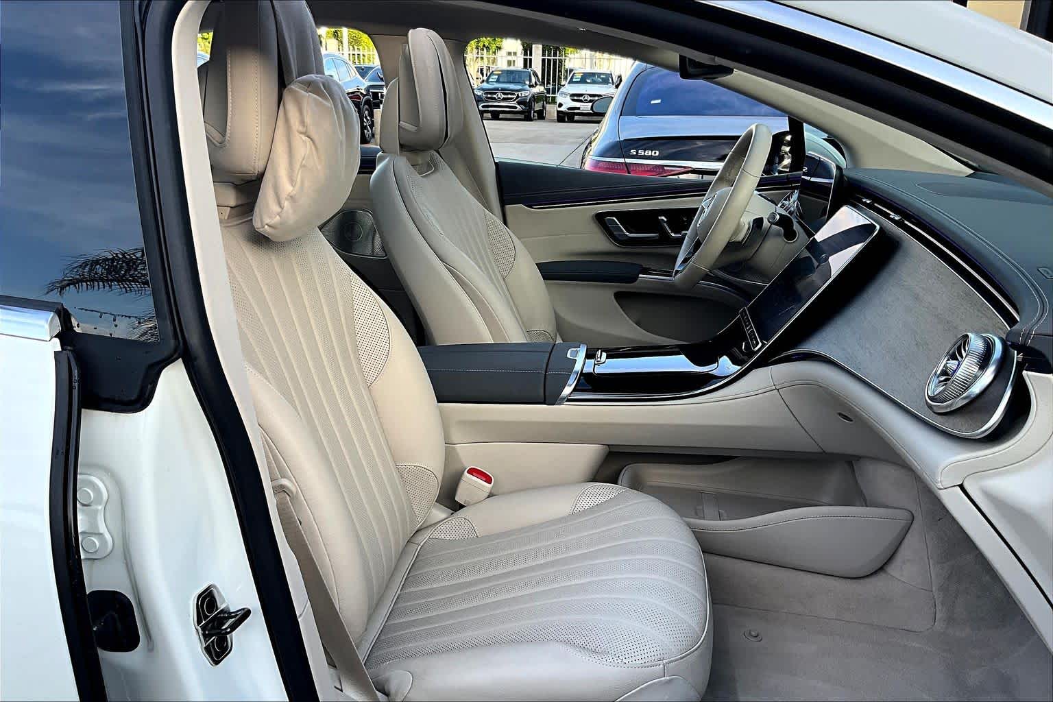 2023 Mercedes Benz EQS Sedan 450 photo 4