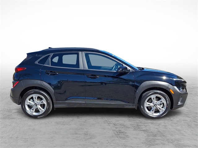 2023 Hyundai Kona SEL photo 6