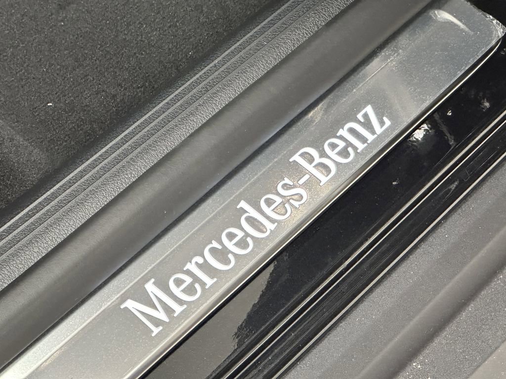 2026 Mercedes Benz GLC 350e 4MATIC photo 16