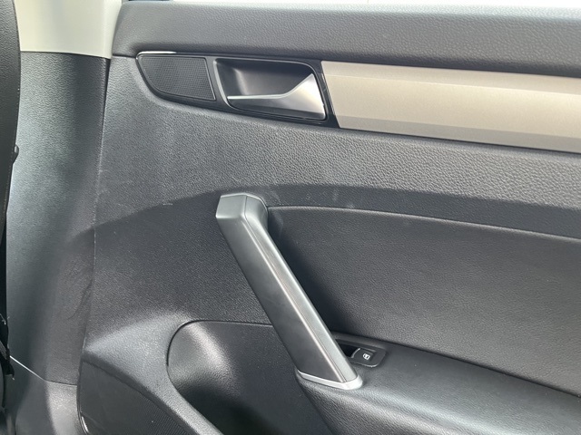 2022 Volkswagen Passat 2.0T SE photo 41