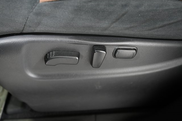 2017 Nissan Armada SV photo 23