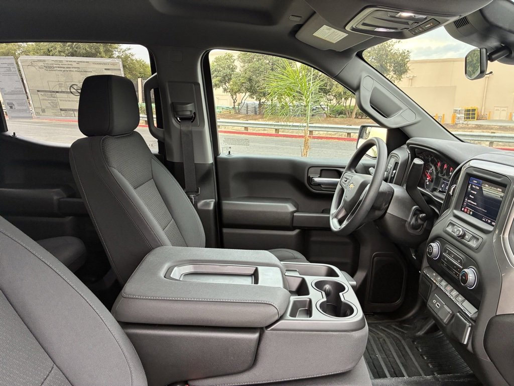 2026 Chevrolet Silverado 1500 photo 28