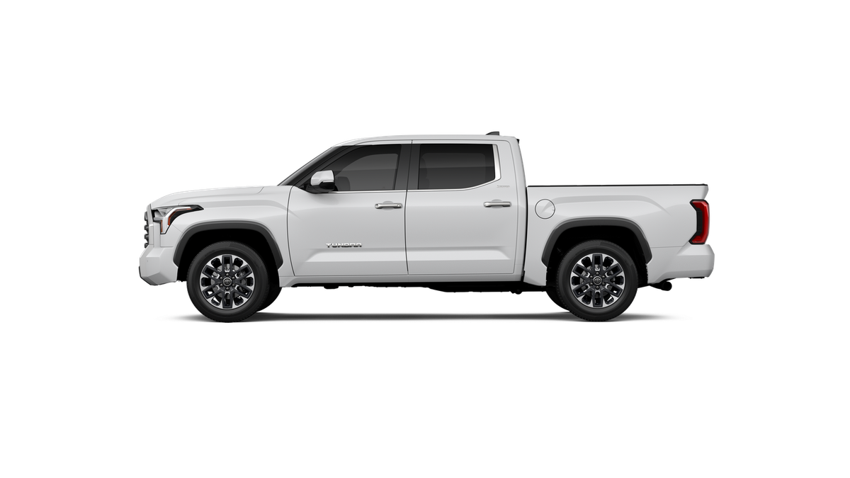 2025 Toyota Tundra Limited CrewMax photo 4