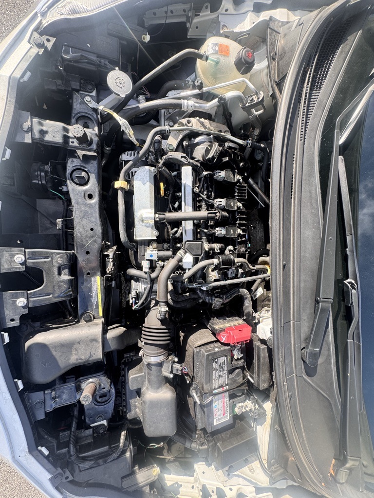 2023 Nissan Versa 1.6 SV photo 28