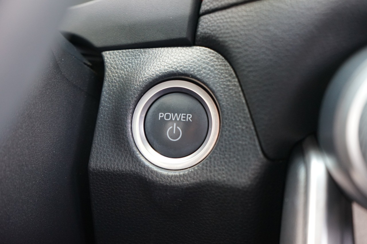 2023 Toyota RAV4 Prime SE photo 14