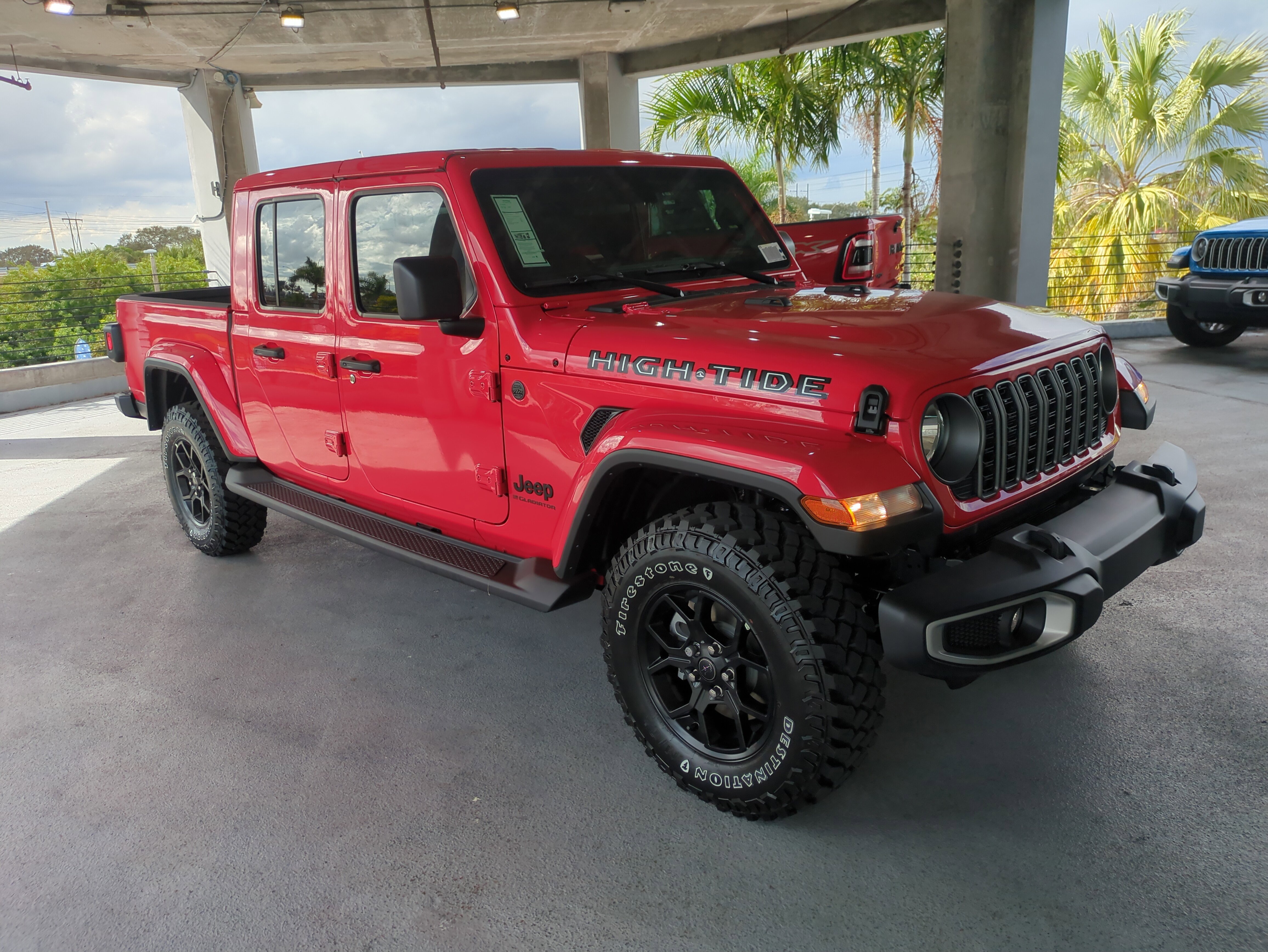 2025 Jeep Gladiator High Tide's photo